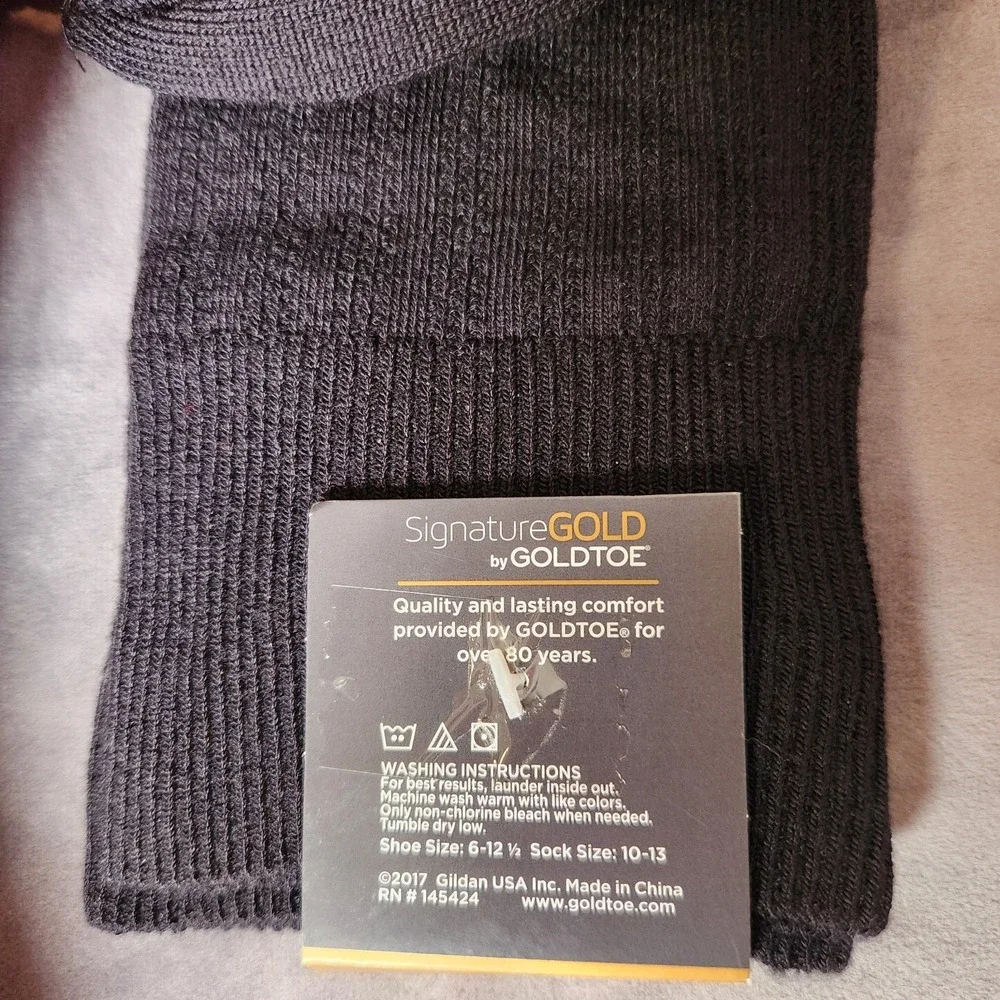 Signature Gold by GOLDTOE Men's Nylon Rib Crew Socks 4 Pair‎ - Black 6-12.5